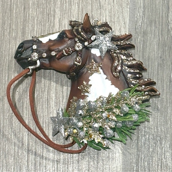Holiday Horses: “Nova” design. Decorated horse ornament in handcrafted designs. - Picture 10 of 15